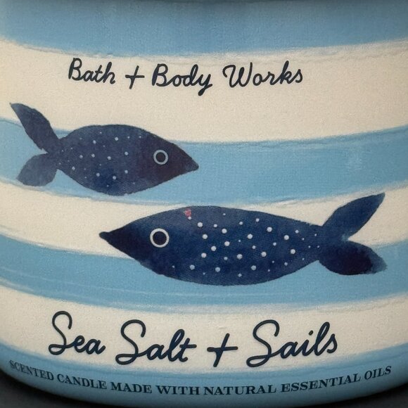 BBW Sea Salt & Sails Bath & Body Works 3 Wick Candle - Picture 3 of 10